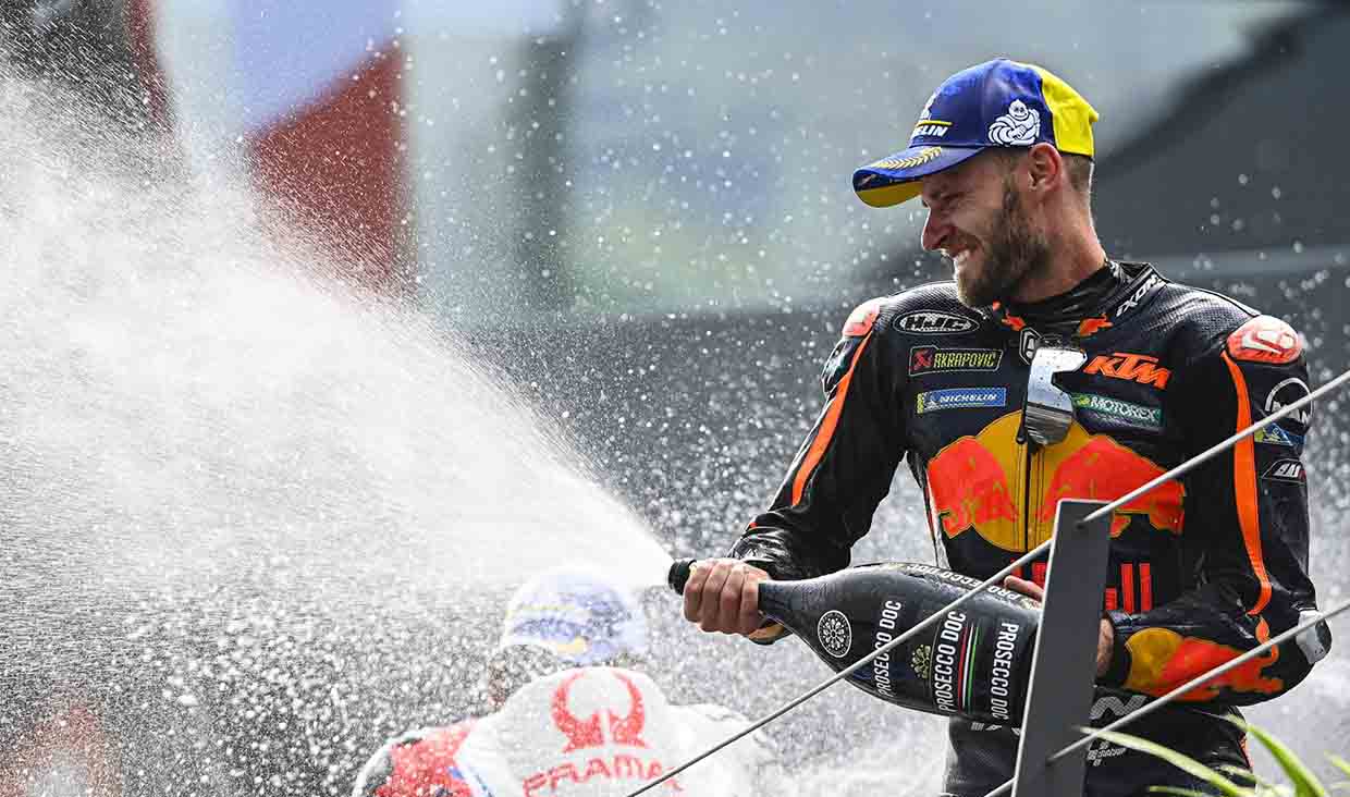 KTM Motor Juara!